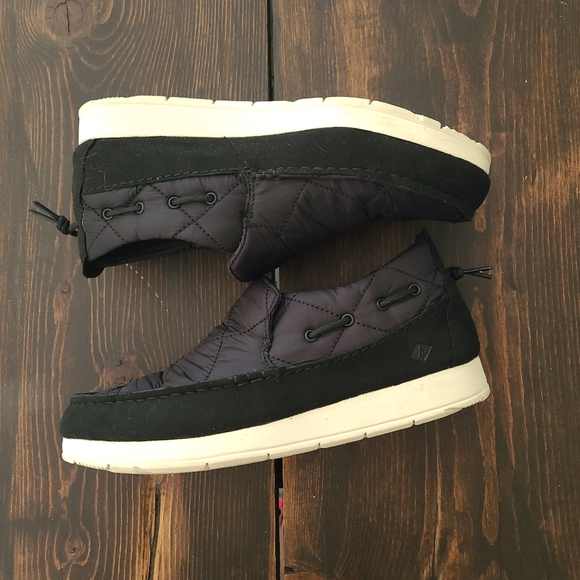 Womens Sperry Boat Shoes - Size 9 - Picture 3 of 5